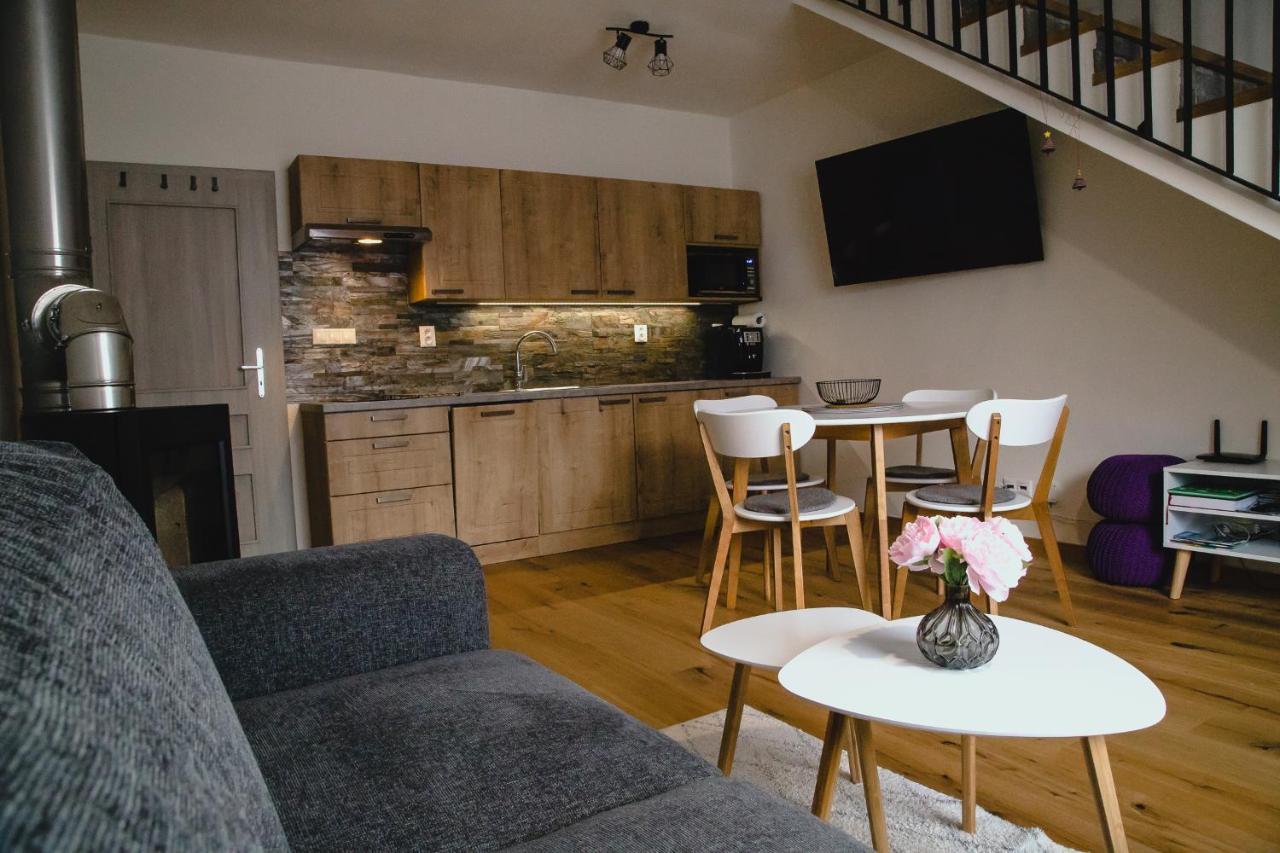 Apartman Rodinna Pohoda Mýto pod Ďumbierom Exteriör bild