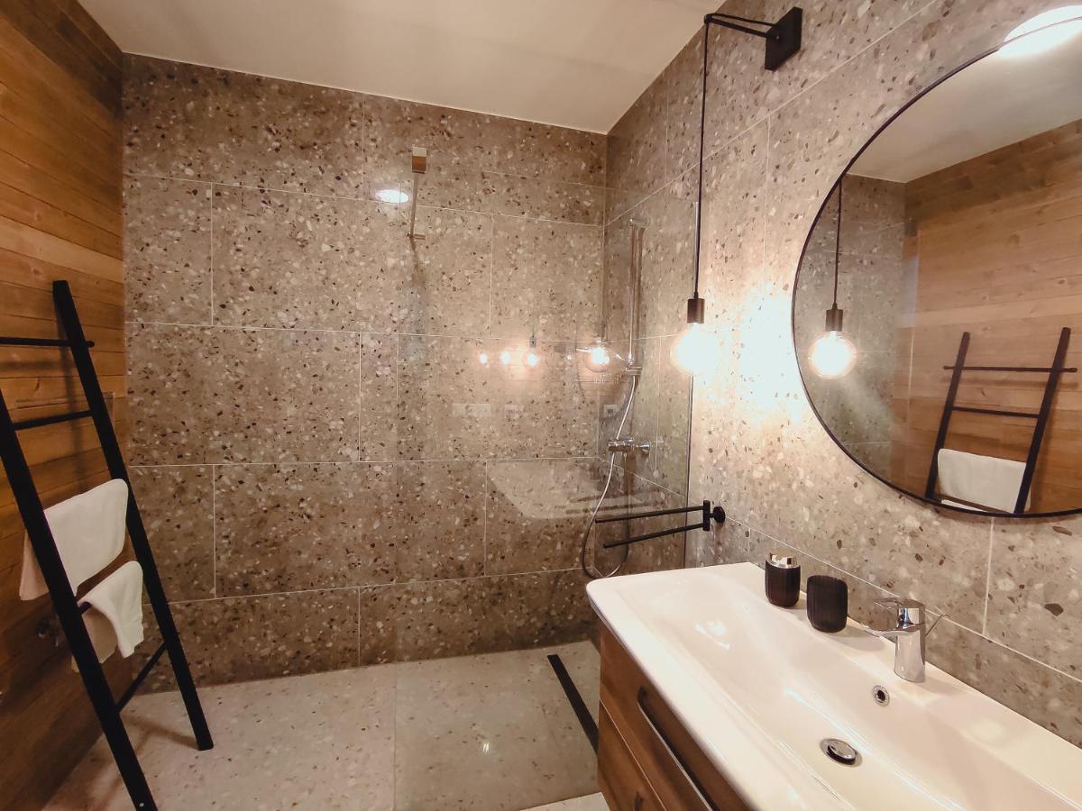 Apartman Rodinna Pohoda Mýto pod Ďumbierom Exteriör bild